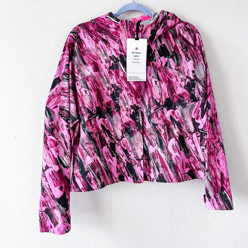 ❤️SOLD❤️Lululemon Rain Chaser Jacket in Incentive - Picture 3 of 13